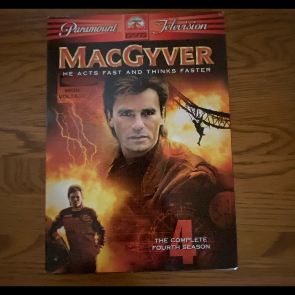 4th Season MacGyver DVD Set